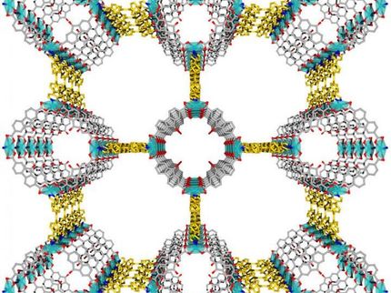 Glowing crystals can detect, cleanse contaminated drinking water