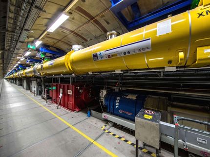 Teilchenbeschleuniger des Röntgenlasers European XFEL in Betrieb