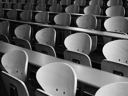 Chemiestudiengänge: Anfängerzahlen rückläufig