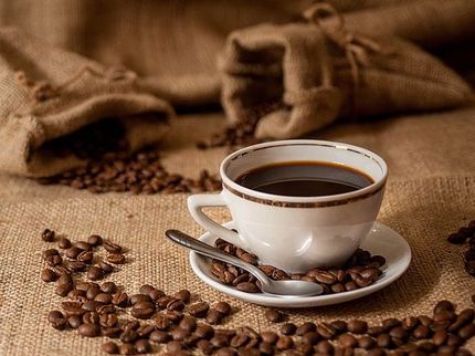 Koffein beeinflusst die Magensäureausschüttung