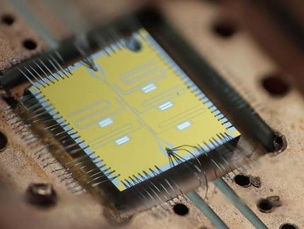 A quantum computer to tackle fundamental science problems