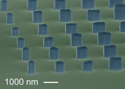 NIST arrays are step toward mass production of nanowires