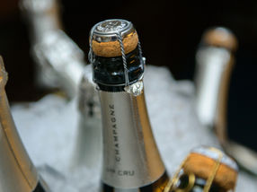 Global Champagne sales rise to 326 million bottles - Cautious optimism for 2023