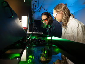 Des chimistes proposent un matériau ultrafin pour doubler l'efficacité des cellules solaires
