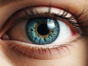 Comment la couleur de vos yeux influence votre santé