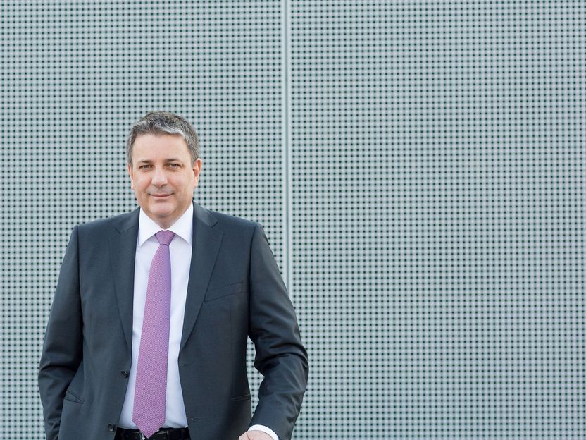 Kai Beckmann bleibt Präsident der Chemie-Arbeitgeber - Beckmann: „Mehr Freiheit und weniger Bürokratie für die Unternehmen“