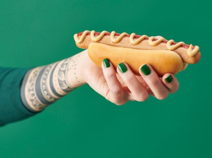 IKEA launches the PLANT-HOTDOG on the market