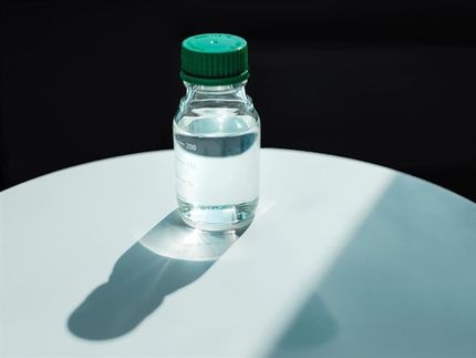 Neste va permettre la production de bouteilles en PET à partir de matériaux d'origine biologique avec Suntory, ENEOS et Mitsubishi Corporation