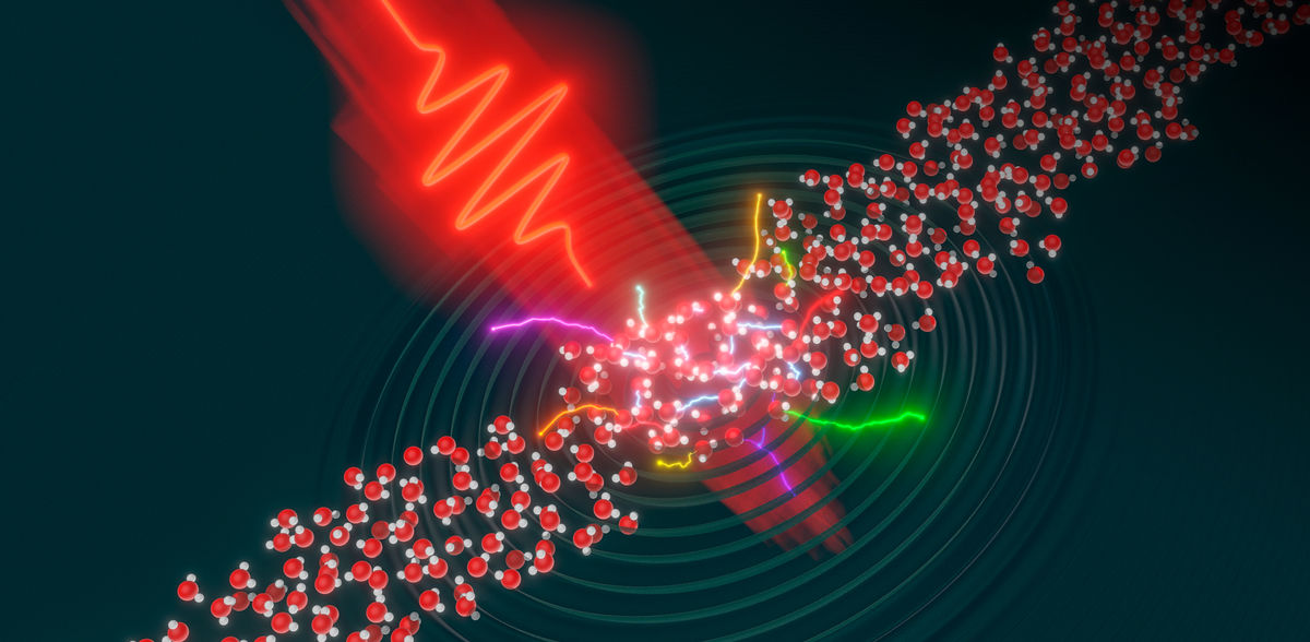 Intense lasers shine new light on the electron dynamics of liquids