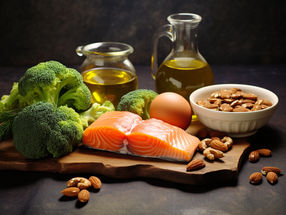 When nutrition becomes a treatment: Low sugar and lots of fat against polycystic kidney disease