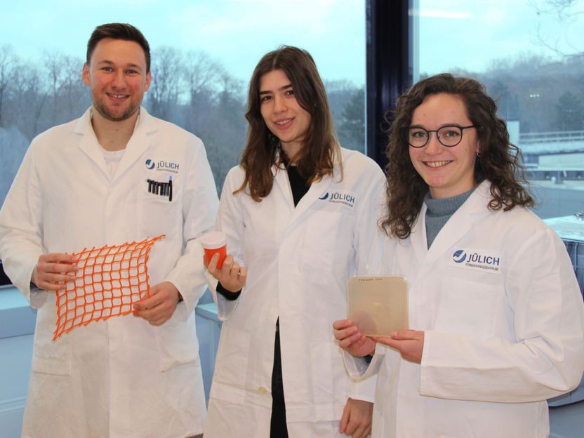 El metabolismo de las bacterias que se alimentan de plástico - Los investigadores han demostrado por primera vez cómo las bacterias descomponen los revestimientos de plástico comunes