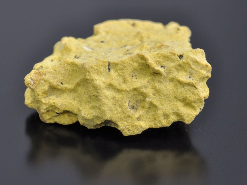 Kellerfund: Sehr seltenes Mineral entdeckt - Laboranalytik bestätigt Fund von „Humboldtin“ aus Braunkohle bei Schwandorf