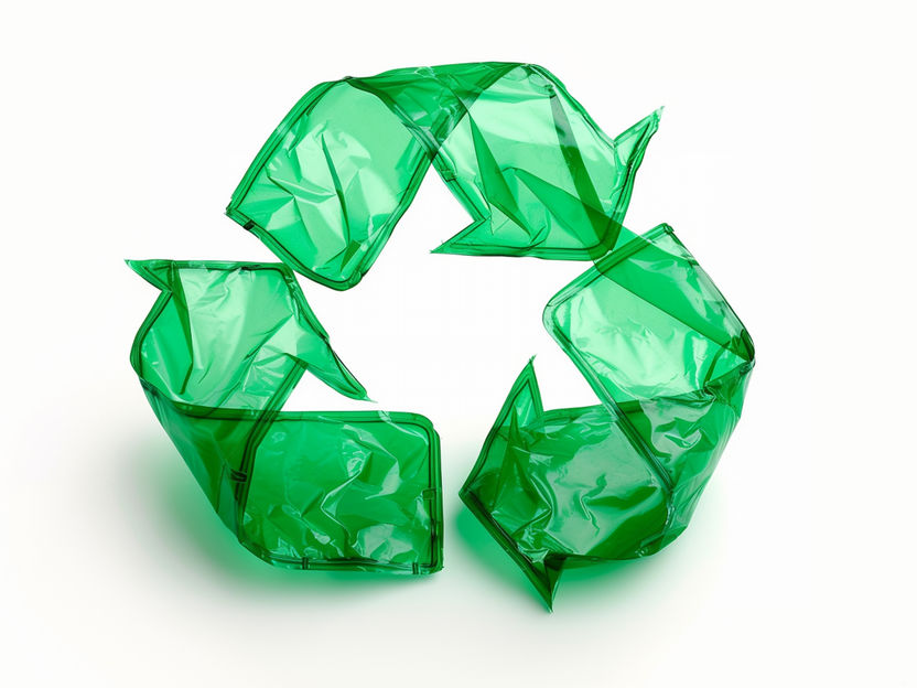 Científicos descubren un proceso de reciclado de circuito cerrado para uno de los plásticos más utilizados - "Hemos introducido un nuevo material poliolefínico químicamente reciclable y muy ramificado"