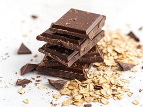 Zuckerreduzierte Schokolade mit Hafermehl schmeckt genauso gut wie das Original, so eine Studie
