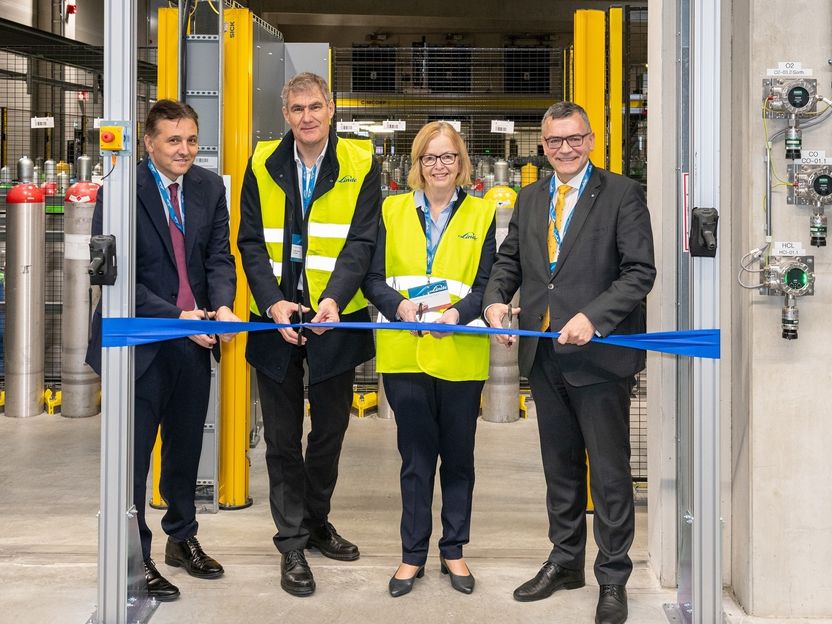Linde eröffnet automatisiertes Spezialgasewerk in Unterschleißheim