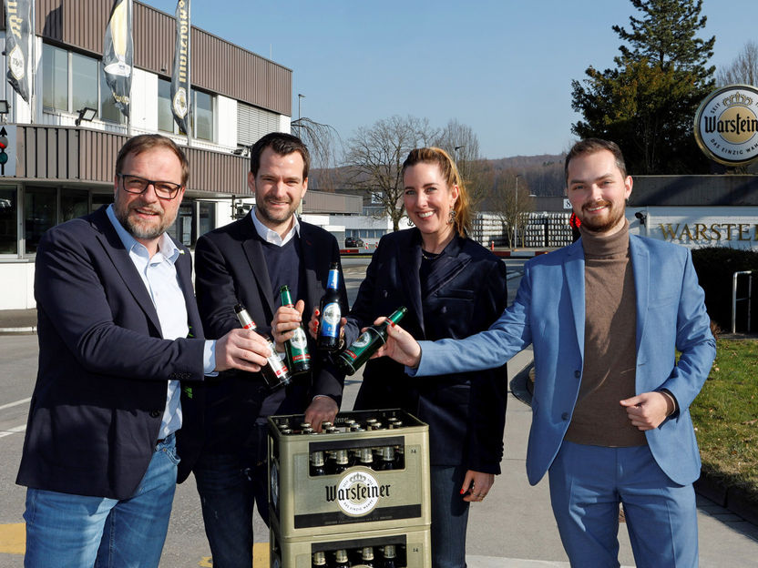 Botschafter des Bieres Johannes Vogel zu Besuch bei der Warsteiner Brauerei - Inhaberin Catharina Cramer und Technikgeschäftsführer Jens Hoffmann adressieren Herausforderungen und Hürden an den Politiker