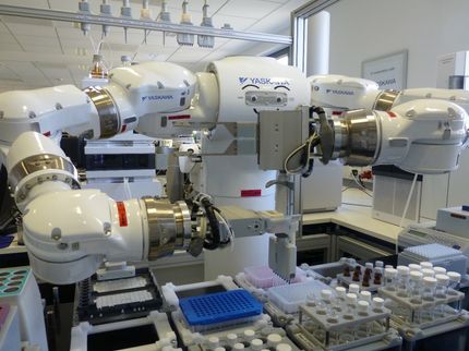 Desarrollo de soluciones robotizadas para la automatización de laboratorios