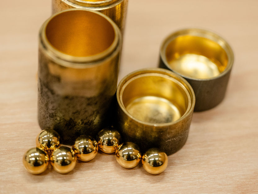 Les broyeurs à boulets d'or comme catalyseurs verts - Un bol de broyage recouvert d'or s'avère être une véritable merveille