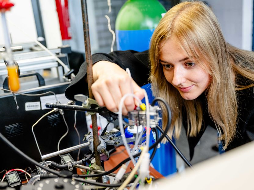 Producing Hydrogen and Fertilizer at The Same Time - This new concept could allow the needs of previously separate industries to be combined