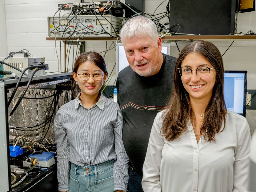 Maximización de la formación de peróxido de hidrógeno durante la electrólisis del agua