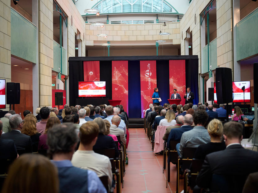 Maßgeschneiderte Förderung für Start-ups - Science4Life Businessplan-Wettbewerb startet