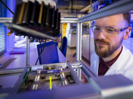 Optical measurement of forces in plastics