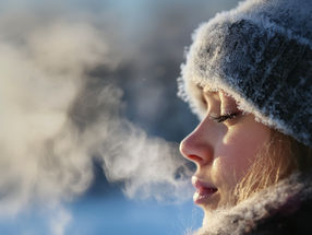 Detecting evidence of lung cancer in exhaled breath
