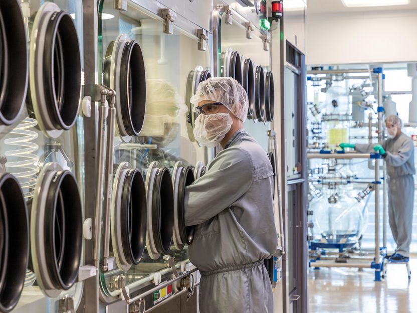 Heraeus adquiere el negocio de ingredientes farmacéuticos activos de platino de Umicore fuera de Sudamérica