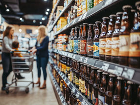 Beer helps grocery stores tap sales in other categories
