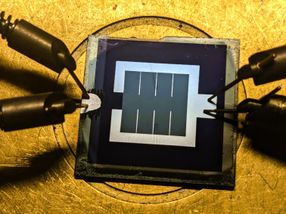 HZB establece un nuevo récord mundial de células solares en tándem de perovskita CIGS