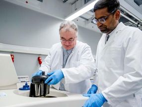 Novel point of attack to combat dangerous tropical diseases