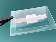 Polímeros electroactivos para aquecimento e arrefecimento