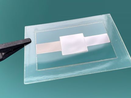 Polímeros electroactivos para aquecimento e arrefecimento