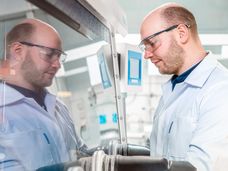 Kohlendioxid mit elektrochemischem Verfahren einfangen