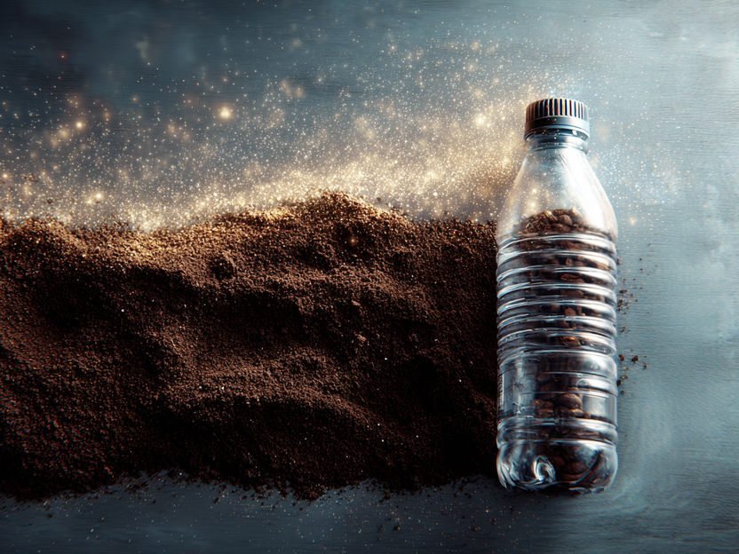 Forscher verwandeln Kaffee- und Plastikabfälle in eine Lösung für den Klimaschutz - "Was mit einem Starbucks-Kaffeebecher und einer weggeworfenen Plastikwasserflasche beginnt, kann... zu einem mächtigen Werkzeug im Kampf gegen den Klimawandel werden"