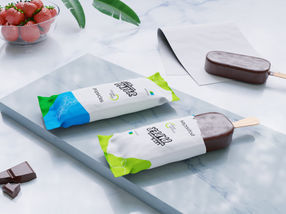 Paper packaging for ice lollies