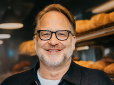 Peter Ganghof de volta à ARYZTA