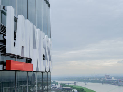 LANXESS: Herausforderndes Marktumfeld prägt drittes Quartal 2025