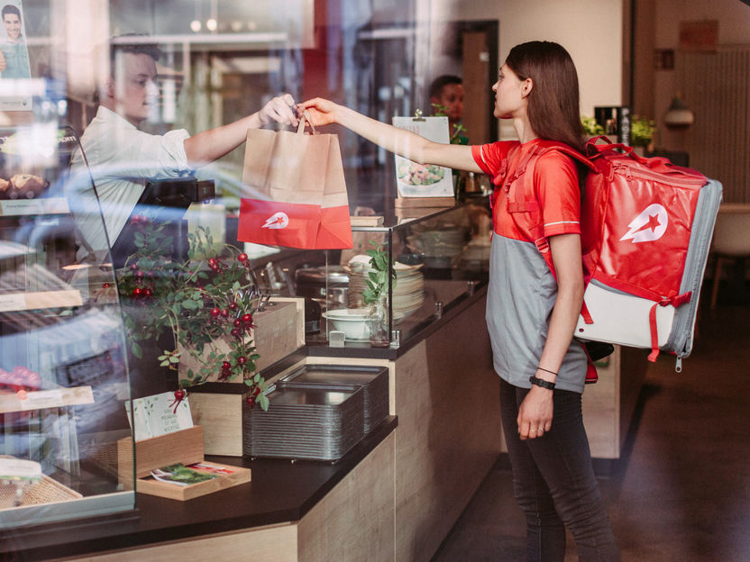 Delivery Hero registra una crescita del GMV nel terzo trimestre e un aumento dell'efficienza, grazie all'AI e alla piattaforma tecnologica globale