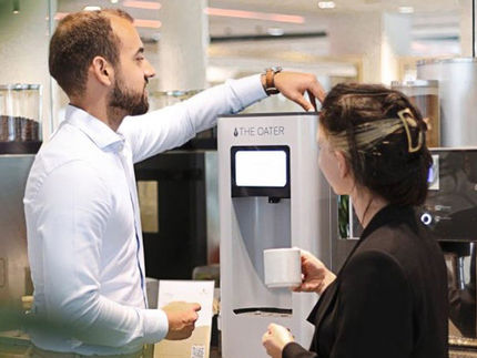 Fresh oat milk in just a few steps: fresh and on-demand production on site