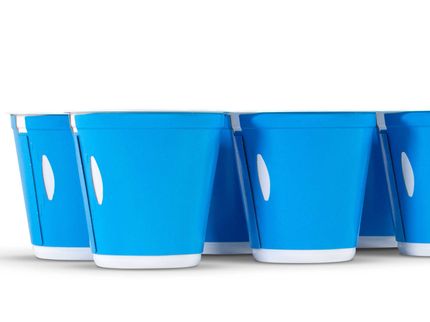 Greiner Packaging produrrà tazze con contenuto di PS riciclato in Svizzera a partire dal 2026, in collaborazione con i produttori svizzeri di latte