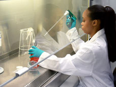 Plásticos de origen biológico para bolsas de infusión