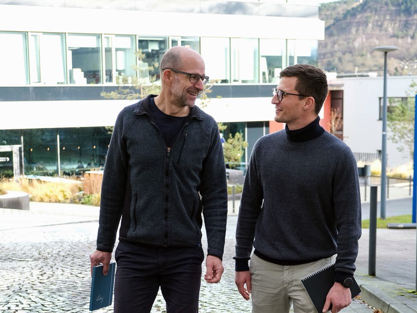 Una enzima neutraliza patógenos mediante la degradación de una toxina bacteriana - Investigadores del Leibniz-HKI descubren una enzima que neutraliza el factor de virulencia malleicyprol en bacterias patógenas humanas