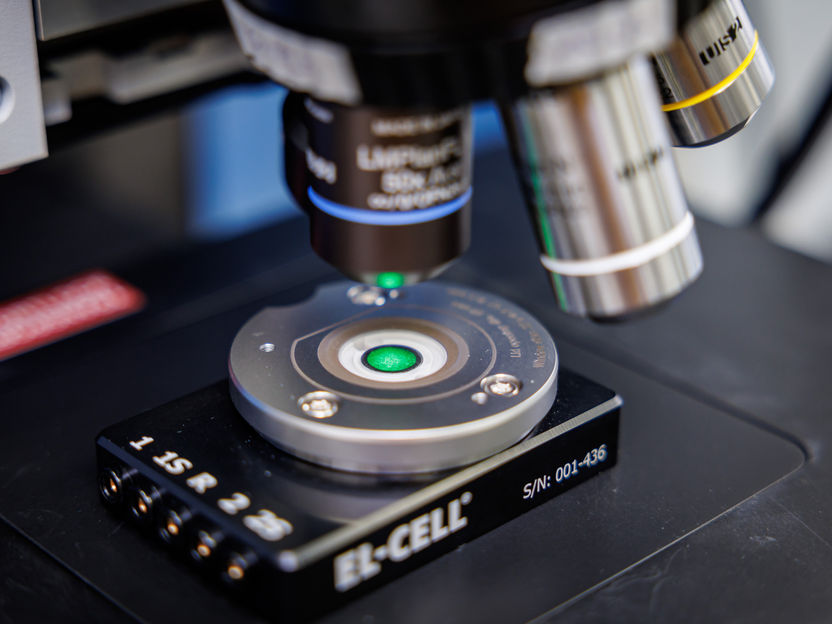 New aluminum-ion cell chemistry on the battery test
bench