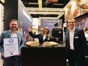 Weltrekord: KuchenMeister backt das größte Croissant der Welt