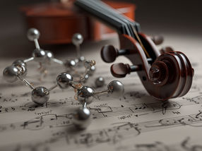 ¿Cómo suena un polímero que se hunde?