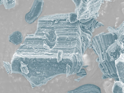 Hochleistungs-Lasagne: Neuartige 2D-Materialien starten durch