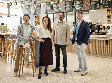 Rapunzel hands over management to second generation