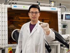 Perowskit-Solarzellen endlich wetterfest und praxistauglich machen