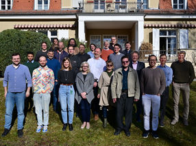 30 Millionen Euro für Katalysatorforschung mit KI-gesteuerten Laboren